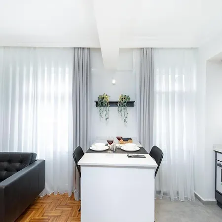 Appartement G&b Mansion *